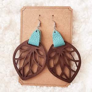 Nouvelles boucles d'oreilles pendantes en bois pour femmes, design tendance, bijoux féminins pour soirée, vente chaude - Product Image 1