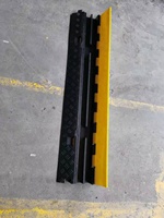Protector de Cables de Goma para Tráfico de Entrada de Vehículos, 2 Canales, 900*500*50mm, Reductor de Velocidad Antideslizante, Protección de Cables