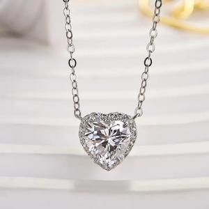 สร้อยคอโมอิสซาไนต์ทรงหัวใจ 4.0 กะรัต ดีไซน์ใหม่ เงินแท้ 925 ชุบไวท์โกลด์ 18K พร้อมสายสร้อยแบบเชื่อมต่อ สำหรับผู้หญิง ขายส่ง - Product Image 2