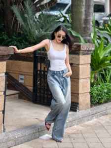 Pantalones Vaqueros Rectos Sablex de Última Tendencia 2026 para Pedidos al por Mayor, Acabado Lavado a la Polvo de 25cm, Ecológicos para Hombre y Mujer - Product Image 3