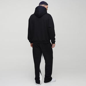 Ensemble de survêtement homme noir et blanc avec imprimé script sur le panneau de poitrine, veste à capuche entièrement zippée et pantalon de jogging fendu à l'intérieur, vêtements de sport actifs - Product Image 5