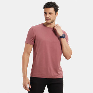 T-shirt structuré texturé slim fit pour homme - Product Image 1