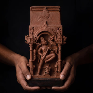 Sculpture Gajasura Vadha |   Réplique de relief de temple du 10ème siècle représentant Shiva tuant un démon, provenant d'un musée - Product Image 3