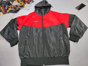 Chaqueta cortavientos de primera calidad, cálida, cómoda y transpirable para hombre, en oferta online. - Product Image 6
