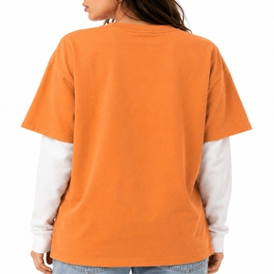 T-shirt double couche pour femme, moderne avec logo rose imprimé, coupe ample, style décontracté, col rond, confortable pour tous les jours - Product Image 2