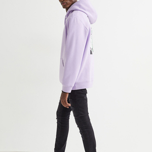 Sudadera con Capucha con Logo Inspirado en Dark Hero, Sudadera Oversize Negra con Estampado Gráfico, Estilo Urbano, Invierno, Unisex, Cómoda - Product Image 4