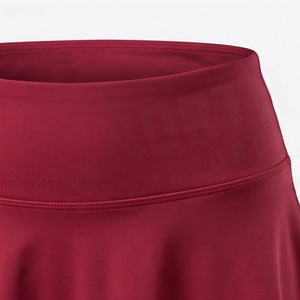 Jupe courte taille haute pour femme, style sportif, couleur unie, volants, rouge, polyester satiné 180g, style japonais, toutes saisons - Product Image 4