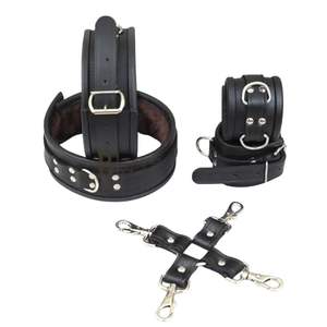 Menottes en cuir véritable du poignet à la cuisse avec quincaillerie métallique - Product Image 5