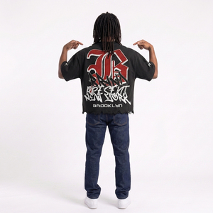 Nouveau T-shirt Hip Hop personnalisé noir épais 220 g/m² délavé à l'acide, coupe ample à épaules tombantes, imprimé DTG, ourlet brut - Product Image 4