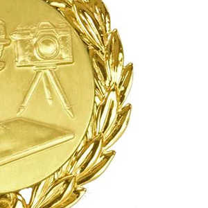 Fabricant de badges métalliques, écussons personnalisés pour uniformes, vestes, chapeaux et accessoires - Product Image 3