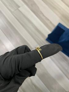 Anillo de Oro Amarillo de 9K Chapado en Oro con Diamante Cultivado en Laboratorio de Corte Redondo en Forma de Corazón de Lujo, con Letra de Amor, Menos de 1 Quilate, Oro Rosa, Blanco y Amarillo - Product Image 2