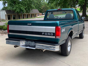 ขายดี พร้อมส่งวันนี้ รถกระบะฟอร์ด F-250 XL รุ่นคลาสสิค ปี 1996 มือสอง พร้อมส่งวันนี้ - Product Image 4