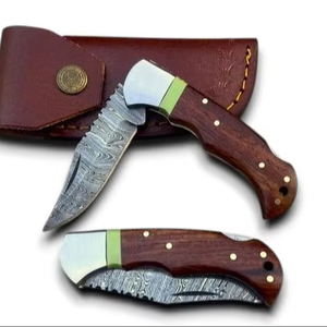 Cuchillo de bolsillo OEM forjado a mano de Damasco con bloqueo trasero para supervivencia, camping y actividades al aire libre, 3.5 pulgadas, multifuncional, con funda de cuero genuino y mango de madera de alta calidad. - Product Image 1