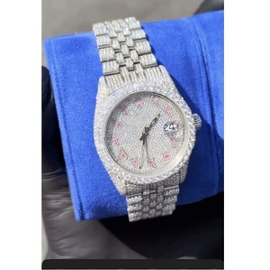 Montre en acier inoxydable de haute qualité avec quartz et diamants Moissanite pour le style urbain, le streetwear et le luxe quotidien - Prix d'exportation - Product Image 1