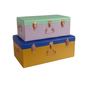 Coffre de rangement rectangulaire en métal jaune avec doublure florale, couvercle à charnières, design européen, durable, étanche, avec serrure, 1 couche, boîte à objets divers