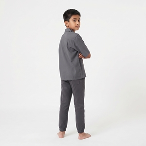 Chemise unisexe tendance pour enfants à col campagnard et boutons, manches courtes, couleur unie, 100 % coton respirant, haut décontracté et de loisirs - Product Image 3