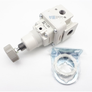 Régulateur de précision pneumatique SMC IR2020-02B-A pièces pneumatiques - Product Image 1