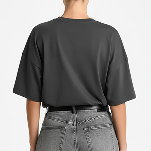 เสื้อยืดผู้หญิงคอตตอน 100% ขายส่ง เสื้อยืดลำลองฤดูร้อน น้ำหนัก 220 กรัม แขนสั้น คอกลม เป็นมิตรกับสิ่งแวดล้อม พร้อมลายปัก - Product Image 5