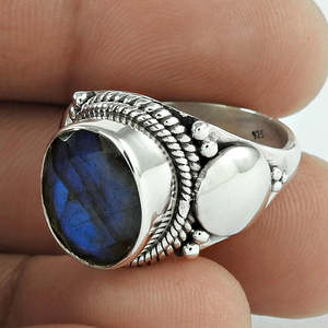 925 Sterling <b>Silver</b> <b>Ring</b> For <b>Men</b> And Women Classic Style Oval Shaped Labradorite Gemstone Bezel Setting Bohemian Style <b>Ring</b> - Product Image 2