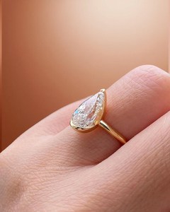 1.02CT Pear Cut Natural Diamond Premium <b>Ring</b> For Women's H SI1 Clarity 18K Solid Gold Wedding Party Surprise Gift For Lovers - Product Image 2