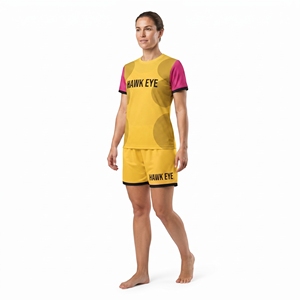 Conjunto de camiseta y pantalones cortos de fútbol para mujer al por mayor, personalizado, de manga corta, cuello redondo, corte regular, ropa deportiva. - Product Image 4