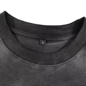 Camiseta Oversize de Cuello Redondo con Estampado Personalizado de Alta Calidad, Efecto Ácido y Desgastado por el Sol para Hombre - Product Image 3