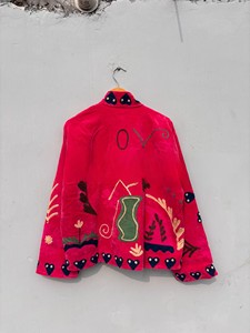 Giacca Trapuntata in Velluto Rosa <span class=keywords><strong>Fucsia</strong></span> Fatta a Mano per Donne, Elegante Colletto Alto, Maniche Lunghe e Chiusura con Zip Completa - Product Image 2