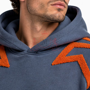 Conjunto Deportivo para Hombre con Patrón Geométrico, Sudadera con Capucha y Pantalones, Ropa Casual, Estilo Invernal, Hecho de Algodón - Product Image 4