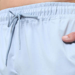 กางเกงขาสั้นลำลองเอวยางยืดสำหรับผู้ชาย น้ำหนักเบา ใส่ได้ทุกวัน ผลิตจากโรงงานโดยตรง รับสกรีนโลโก้ กางเกงขาสั้นลำลองฤดูร้อนสำหรับผู้ชาย ระบายอากาศได้ดี - Product Image 4