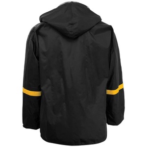 Traje Impermeable Negro con Ribete Amarillo y Chaqueta con Capucha para Uso en Exteriores - Product Image 6
