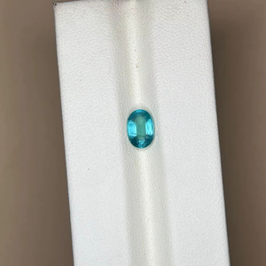 Esmeralda Zambiana Natural, Corte Ovalado, 1.3 Quilates, 8.5x6x4mm, Piedra Preciosa Astrológica para Joyería y Manualidades - Product Image 1