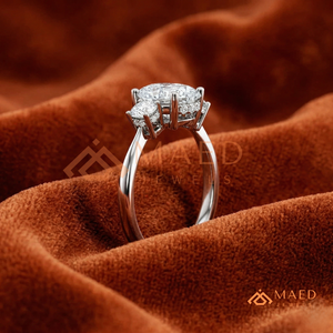 925 Silver Oval Cut Three <b>Stone</b> Ring for Women Elegant Engagement Style Sparkling Jewelry Design - Product Image 3