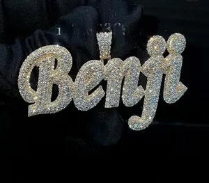 Pendentif personnalisé pour homme en moissanite ronde de 3,50 carats, plaqué or jaune 14 carats - Product Image 5