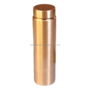 Bouteille à boire en cuivre martelé de qualité supérieure avec finition polie pour la consommation et l'utilisation en cuisine, bouteille en cuivre anti-fuite - Product Image 6