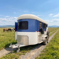 Remorque porte-chevaux de haute qualité 3HAL-S à chargement incliné avec boîte à équipement, châssis galvanisé et porte-tapis