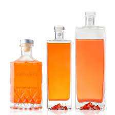 Botellas de Vidrio Transparentes Estándar CF Impresas Personalizadas de 750 ml, 1 L, 1.75 L, 700 ml, 375 ml, 500 ml para Vodka, Ron, Whisky con Tapón de Corcho - Product Image 3