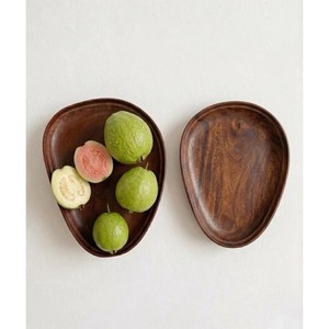 Assiette à dessert en bois jetable, faite à la main, durable, forme irrégulière, design minimaliste, en bois de hêtre naturel massif, poli - Product Image 4
