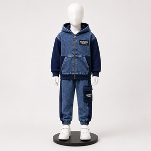 Conjunto Deportivo de Forro Polar Transpirable con Capucha Estampado de Invierno para Niños, Unisex, con Logotipo Personalizado, 100% Algodón - Product Image 1