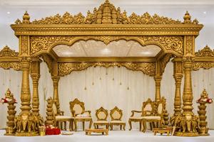 Elegante Mandap Abierto para Bodas al Aire Libre, Diseño de Mandap de Lujo para Bodas, Mandap Real para Bodas en Australia - Product Image 3