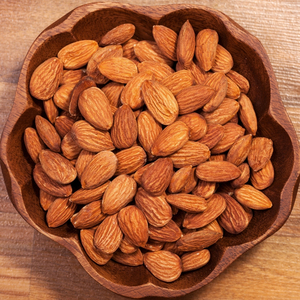 Amandes fraîches de ferme, riches en nutriments naturels, pour la distribution de fruits secs et les acheteurs de détail dans le monde entier, livraison quotidienne. - Product Image 6