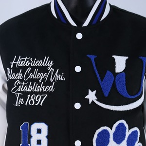 Chaqueta Varsity con Diseño Personalizado de Moda, con Parches en la Parte Delantera, Tejido de Alta Calidad, Transpirable y Ecológico, Estilo Urbano para Hombre y Mujer - Product Image 2