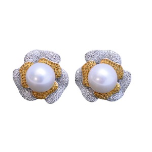 Boucles d'oreilles en perles rondes blanches d'eau douce de 10-11 mm pour femmes, argent S925, design minimaliste avec une forte brillance et de légères imperfections - Product Image 5