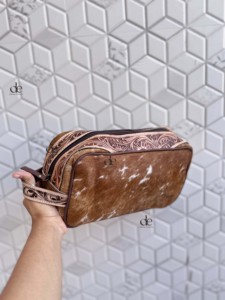 Artículos de tocador de cuero mecanizados a mano, nuevo diseñador, organizador, Kit de afeitar, bolsas de cosméticos de viaje para hombre y mujer, bolsas de maquillaje de cuero de vaca - Product Image 4