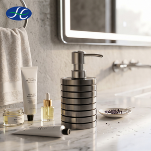 Support de brosse à dents en plastique et distributeur de savon rond, ensemble minimaliste de plus de huit pièces, durable, argent brossé - Product Image 1