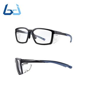 Gafas de seguridad ópticas Borjye J190 con protección antivaho transparente - Product Image 1