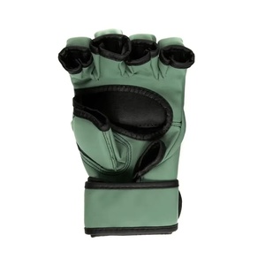 ถุงมือ MMA ระดับพรีเมียมสำหรับการฝึกซ้อมการต่อสู้ระดับมืออาชีพและการแสดงศิลปะการต่อสู้แบบผสมผสาน - Product Image 4
