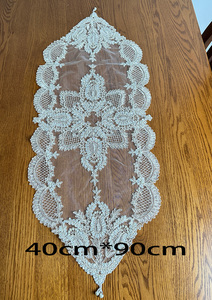Set di Tovaglie di Lusso in Pizzo con Perline, 16 Pezzi di <span class=keywords><strong>Biancheria</strong></span> da Tavola Vintage Ricamata a Mano con Perle, Tovagliette e Runner - Product Image 5