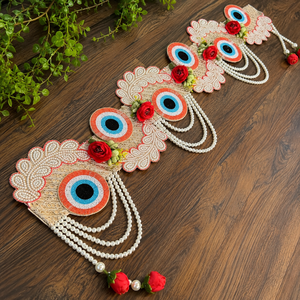 Toran de porte floral fait main, orné de perles et de roses rouges, motif œil protecteur, pour la décoration de la maison, les fêtes, Diwali, Puja, les mariages et comme cadeau. - Product Image 2