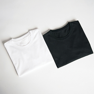 Camiseta Minimalista, Suave, Ecológica, Transpirable, Esencial para el Verano, Hecha de 100% Algodón Orgánico, Proveedor Mayorista - Product Image 4