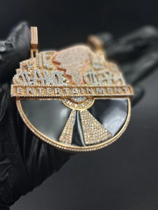 Colgante Hip Hop Canelo Entertainment con Moissanita, Plata 925, Aleación de Zinc, Cristal y Diamantes de Imitación, Joyería Unisex - Product Image 2